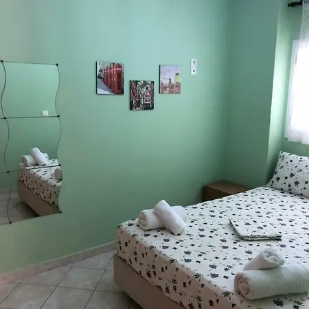 Holiday home Artemis *